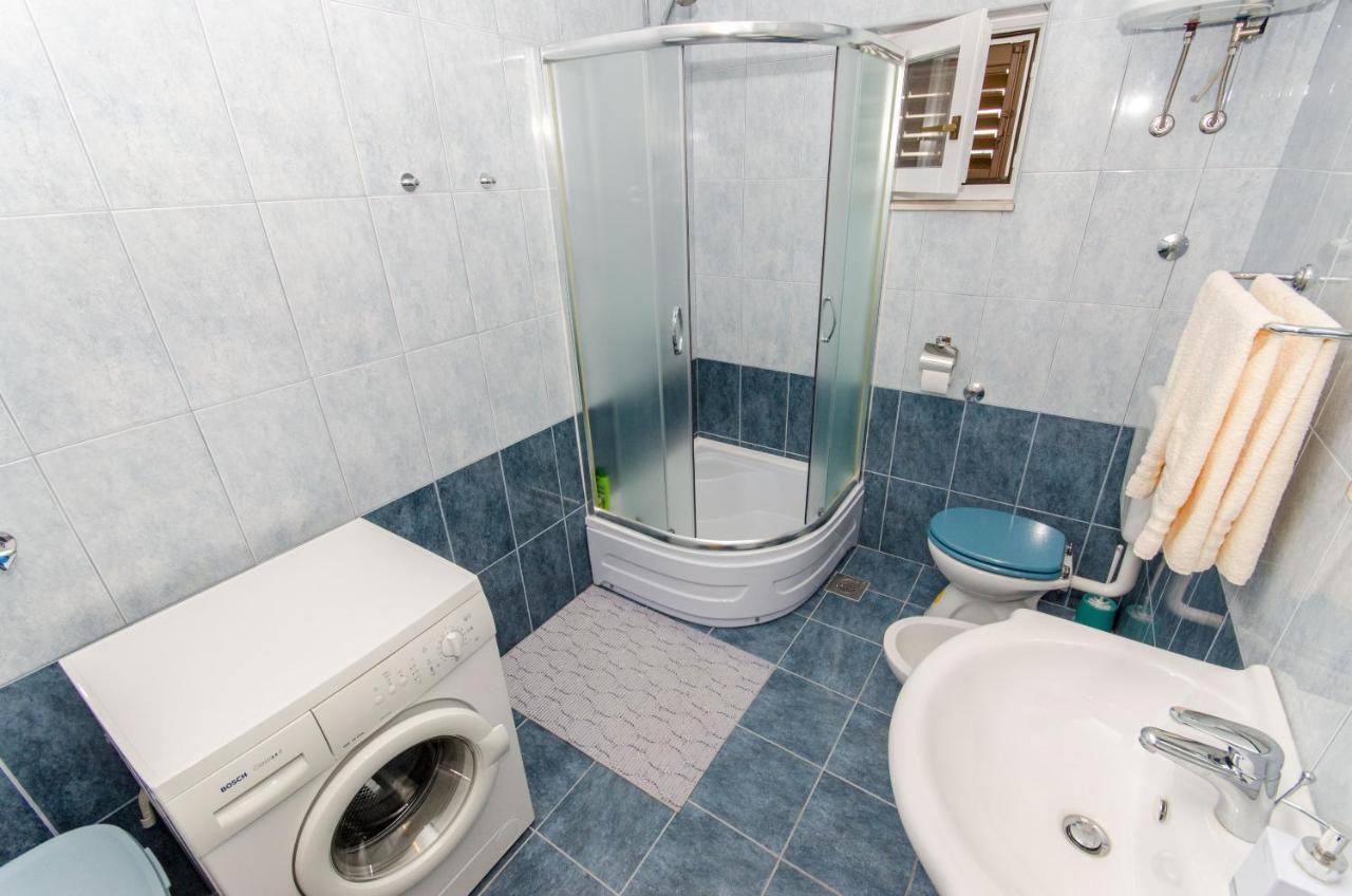 Apartman Ivan Kaštela Exterior foto